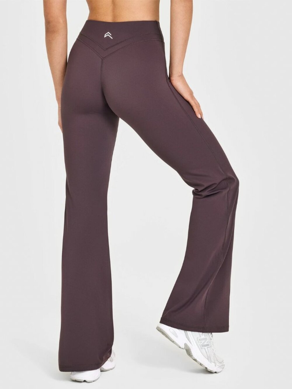 ONER ACTIVE UnifiedMove™ Wrap Flared Pants - Dark Umber Brown Small SHORT